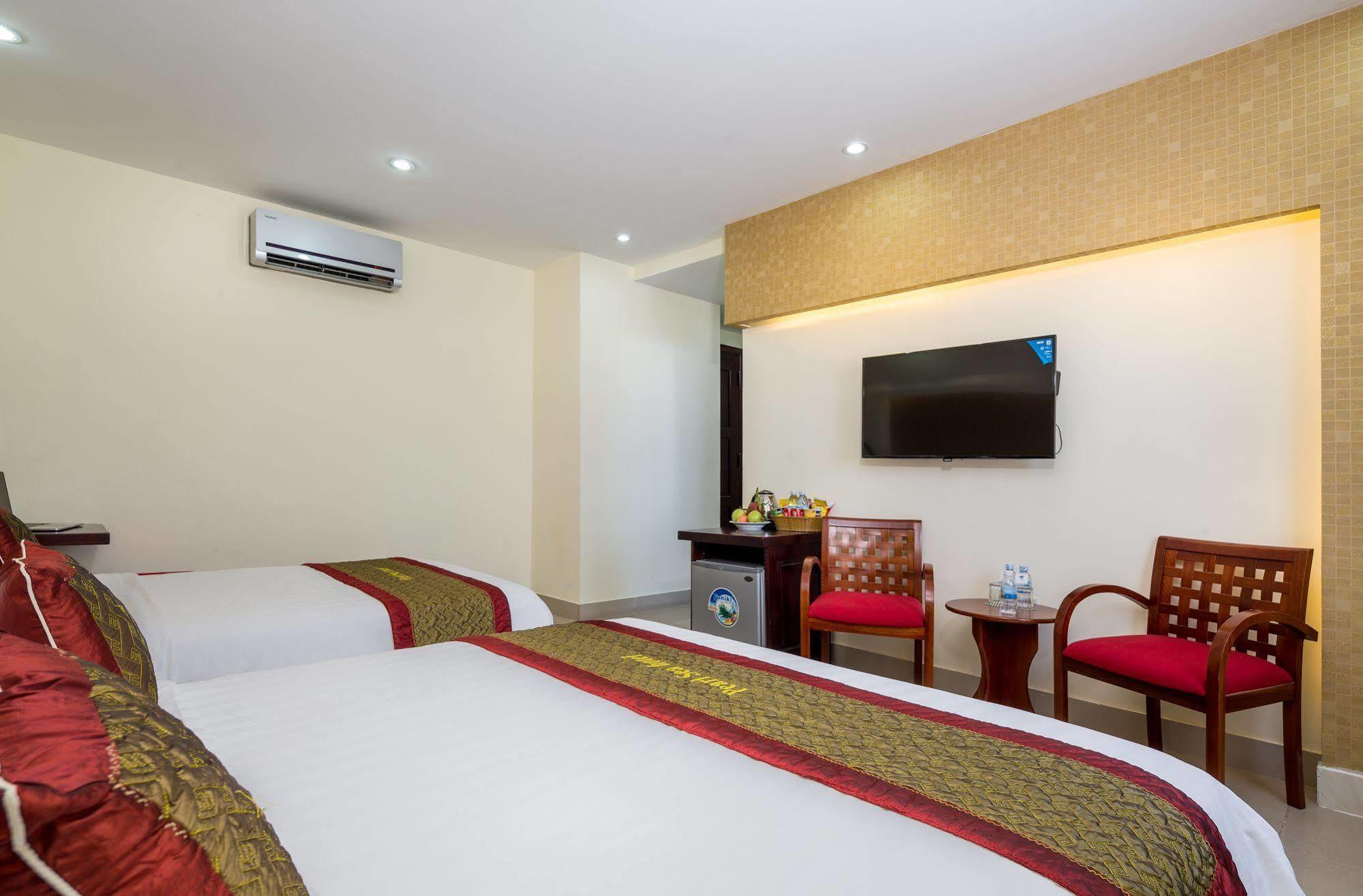 Pearl Sea Hotel Da Nang Bagian luar foto